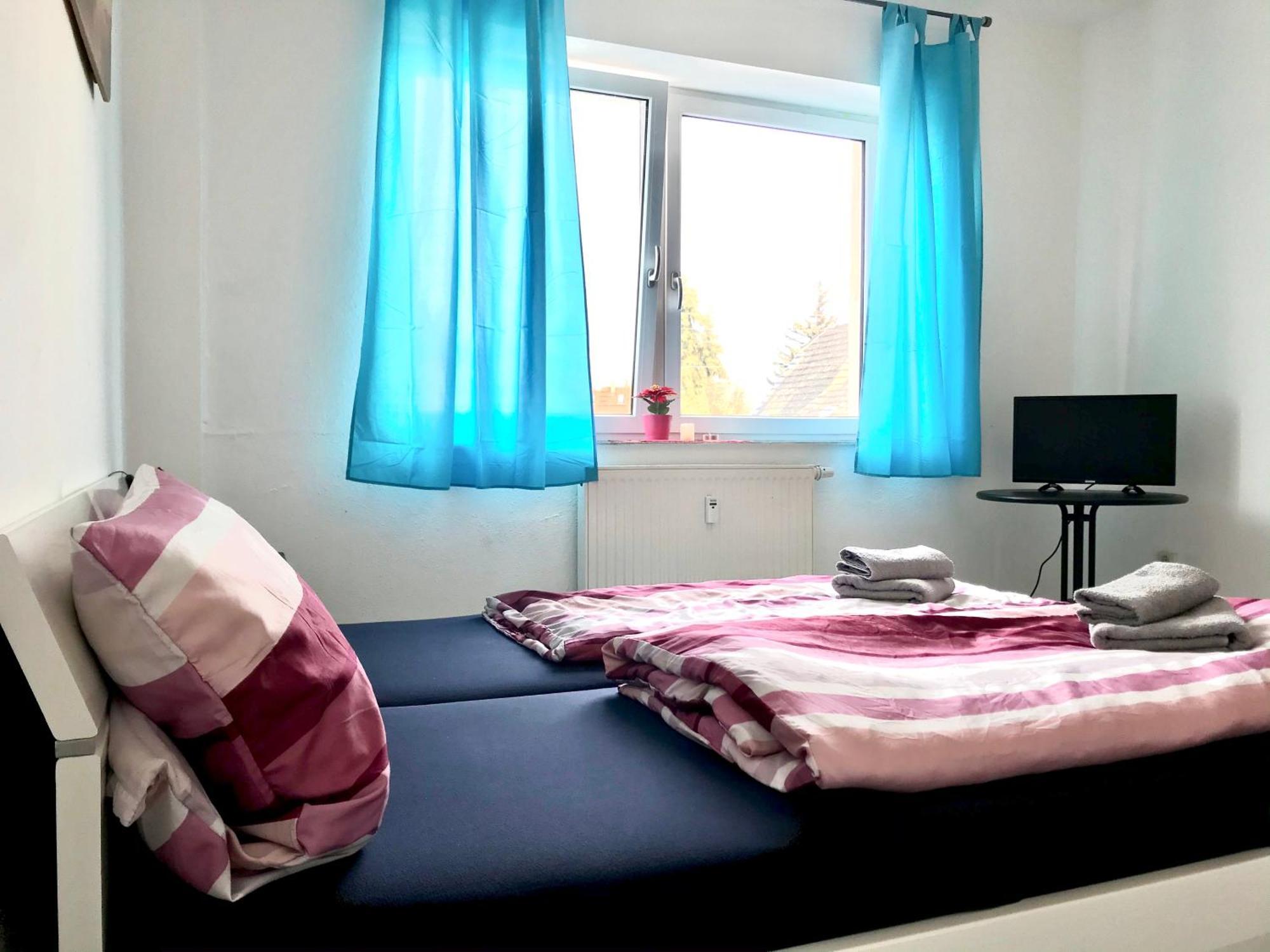#World Monteurzimmer Schkeuditz Zewnętrze zdjęcie