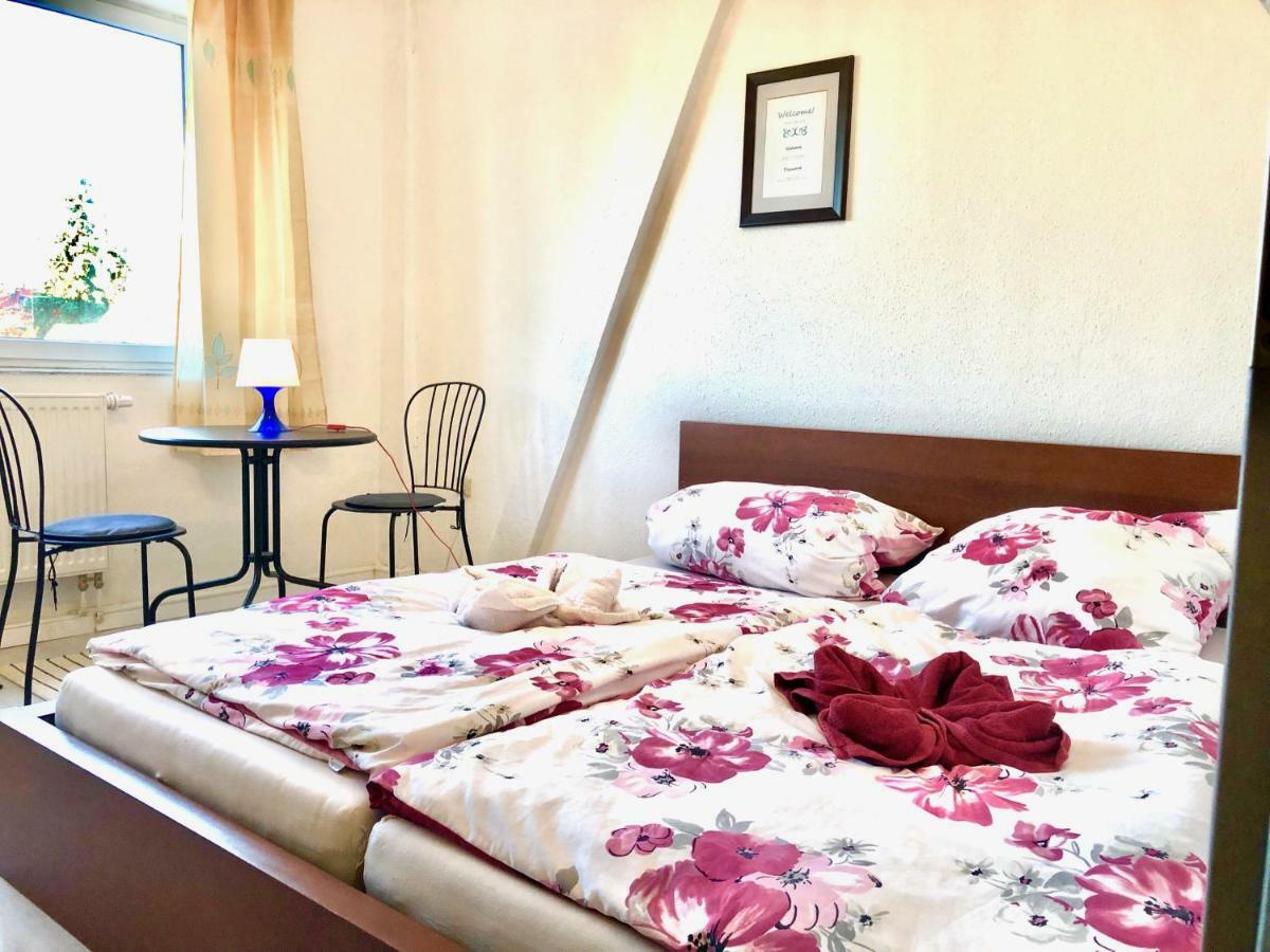#World Monteurzimmer Schkeuditz Zewnętrze zdjęcie